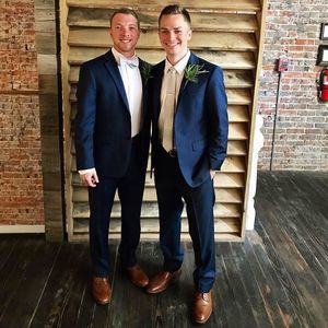 Meet your Posher, Landry